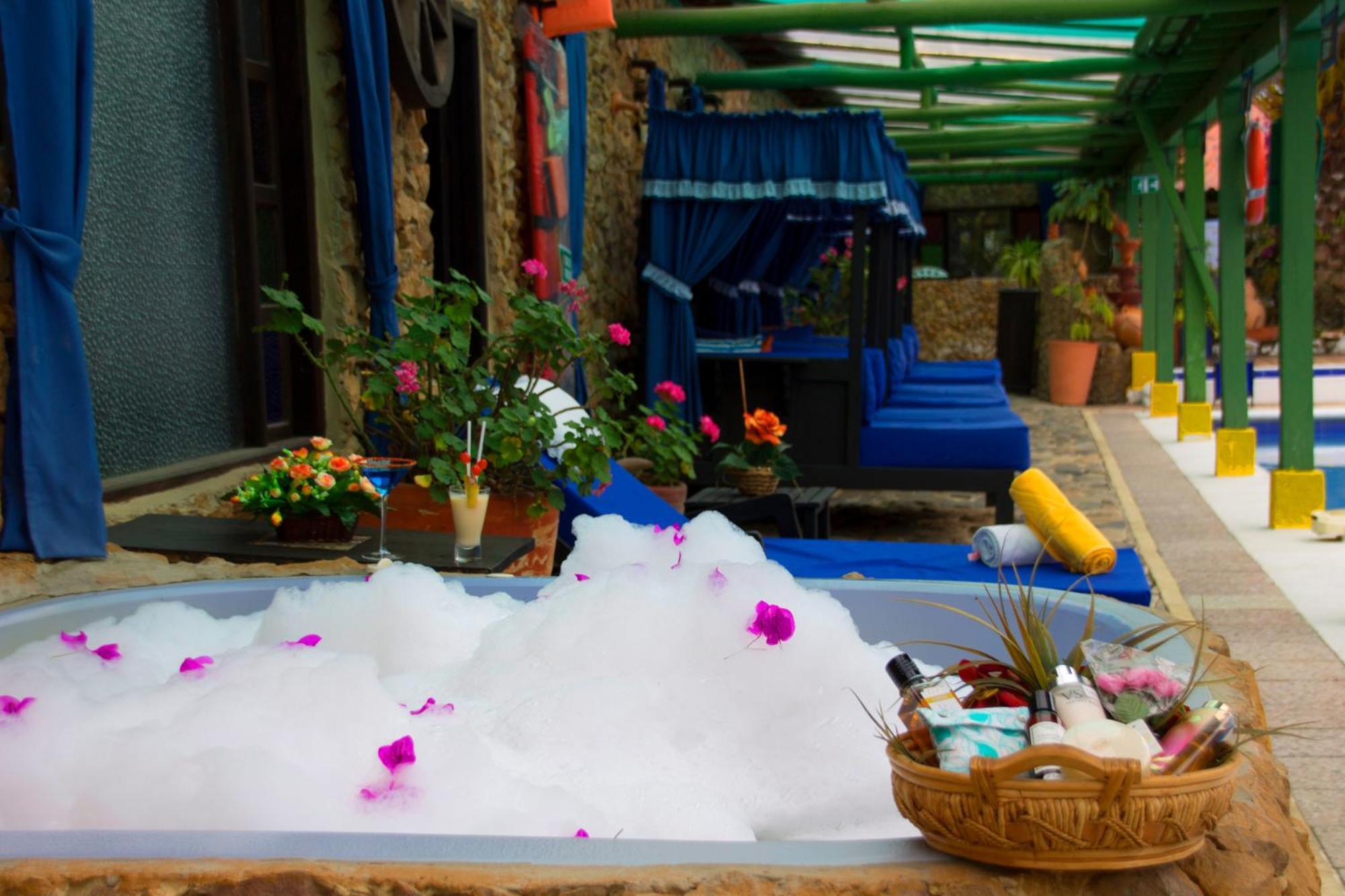 Hotel Boutique Iguaque Campestre Spa & Ecolodge Вилья-де-Лейва Экстерьер фото
